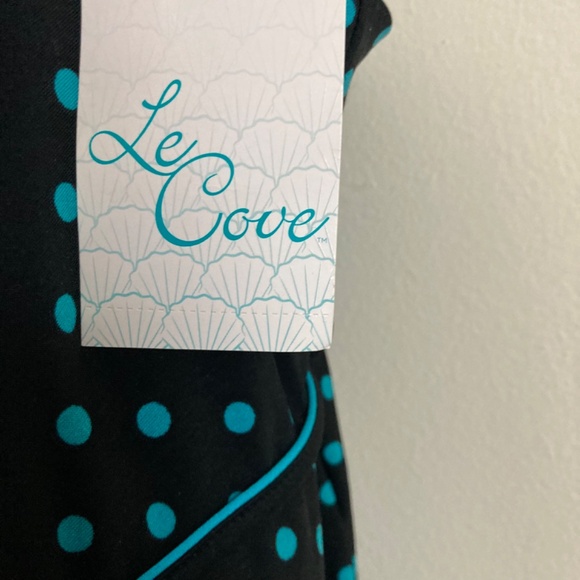New Le cove women’s swim dress - Picture 2 of 6